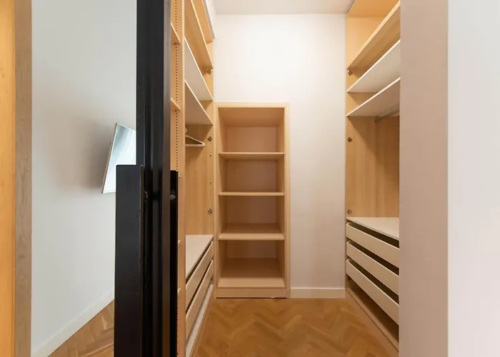 Marilyn By Halu!, Luxe & Stylish 3Bd Retreat